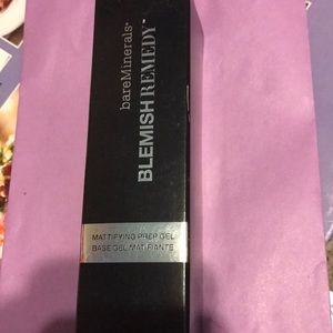 Bare Minerals acne fighting primer